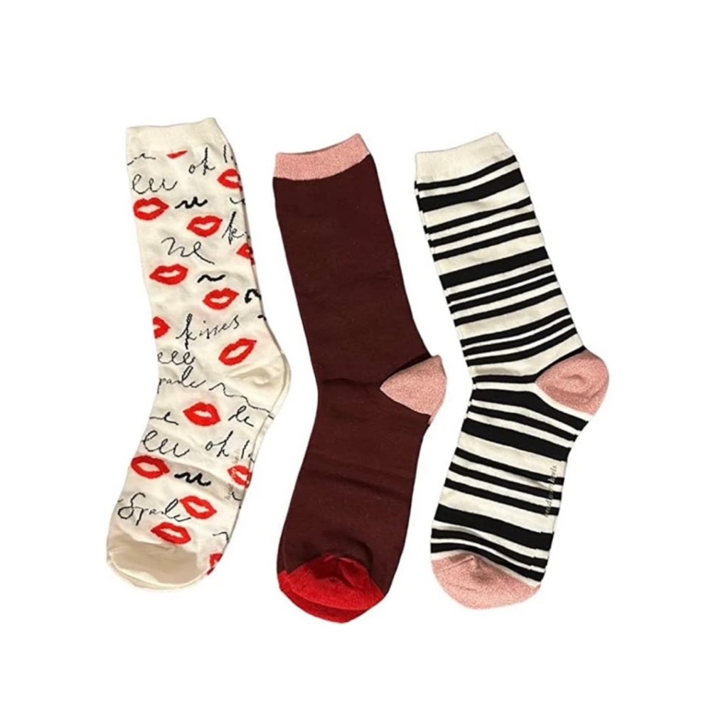 💋New💋 Kate Spade New York Valentines Socks - Picture 2 of 3